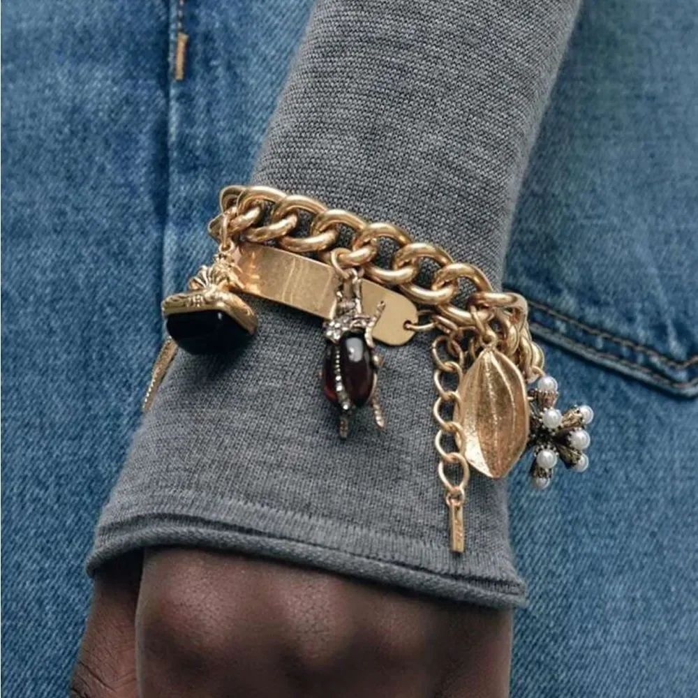 Gold Charm Bracelet Set A1280